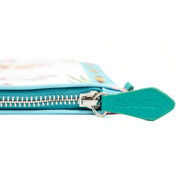 Close-up of a teal pouch with a zipper and 'PAPINEE' branding on a white background.